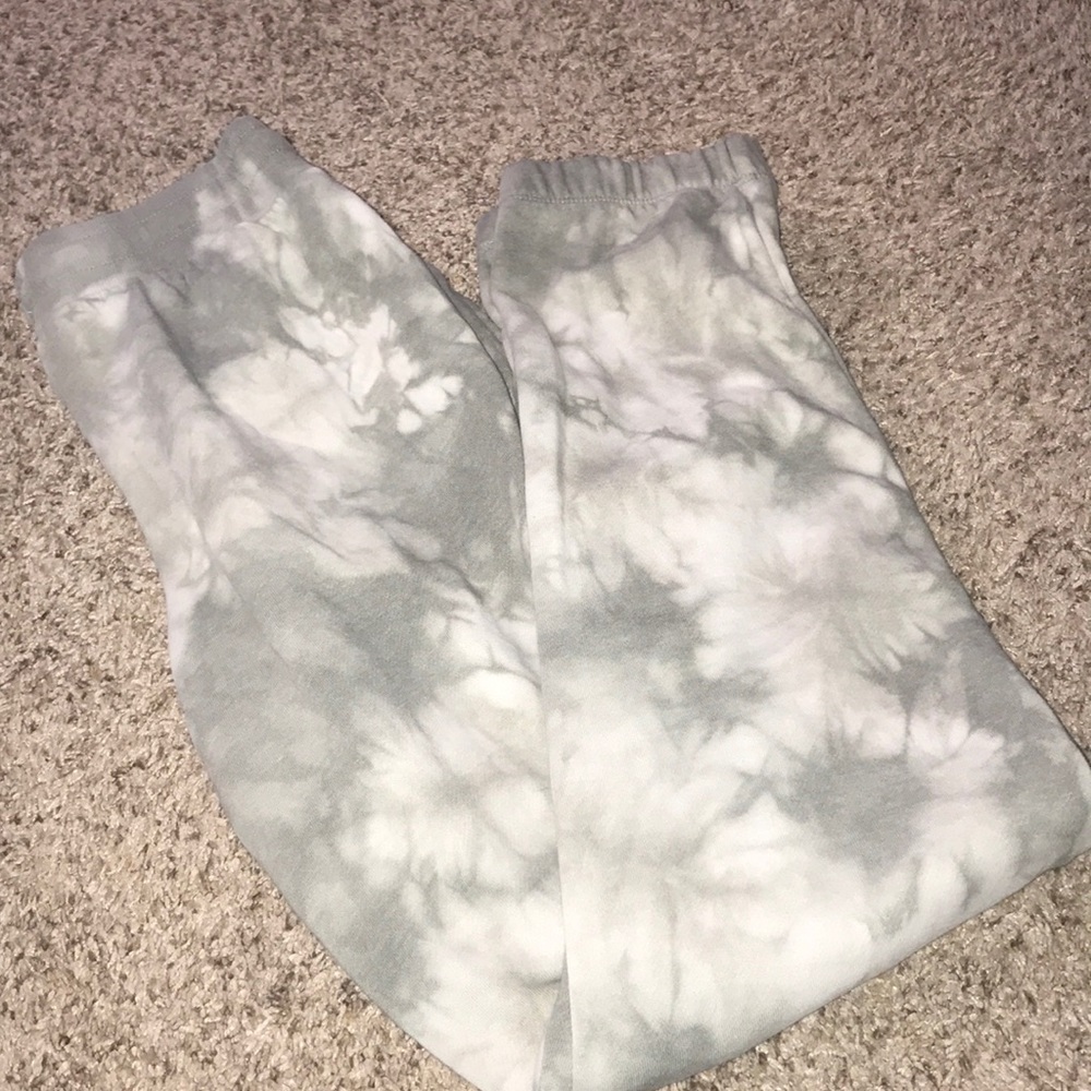 Grey tie dye sweatpants size S